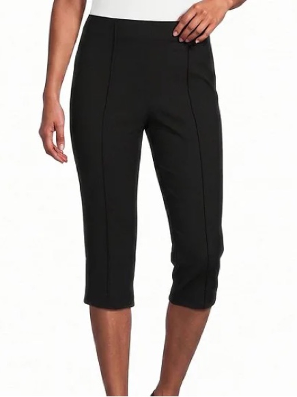 Low Rise Pintuck Capri Pant